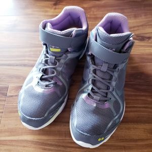 Ryka Influence Mid Women's Sneakers Size 10W